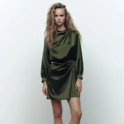 $15 • Buy Zara Satin Effect Dress Medium New