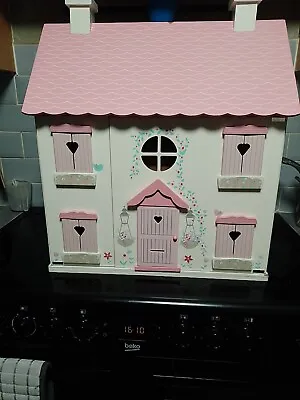 Le Toy Van Dolls House • £55