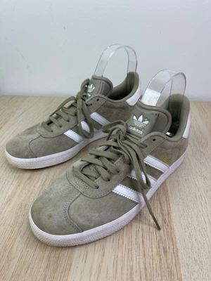 $49.99 • Buy Adidas Originals Size 7 Womens Green Lace Up Gazelle OG Trainers Sneakers Shoes
