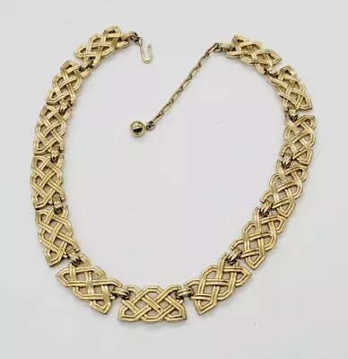 Vintage Trifari Necklace Gold Tone Signed 16 In • $53.10