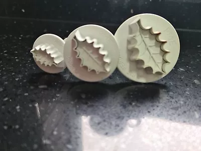 Holly Leaf Fondant Moulds For Cake Decorating. Set Of 3 Sizes. • £0.99