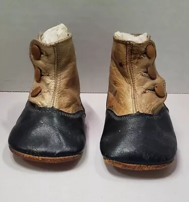 Antique Leather Button Baby Shoes • $15.99