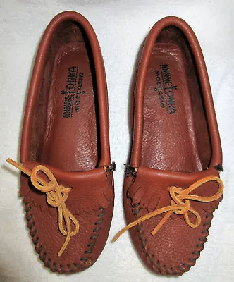 Women’s Minnetonka Moccasins * Sz 6 * Soft Leather Uppers Grippy Soles • $18.49