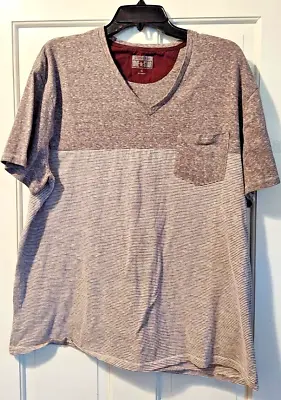 Converse One Star Shirt Mens Size XL T Shirt Striped Chest Pocket V-Neck Skater • $10.43