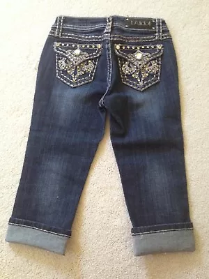 L.A. IDOL Kids Girls Denim Rhinestone Pockets Capri Jeans Size 10 • $34.99