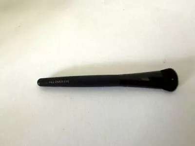 Laura Mercier All Over Eye Brush NWOB • $19.99