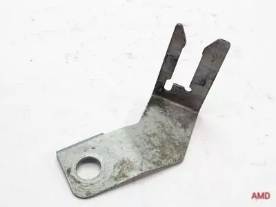 1997 BMW 540i 740i E39 E38 M62B44 Engine Oil Level Sensor Connector Holder  • $16.99