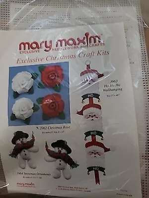 Christmas Rose Craft Kit By Mary Maxim 3962 • $12