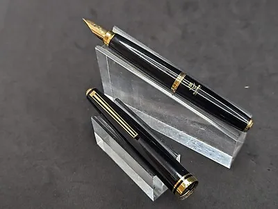 £62.49 • Buy Platinum Black & Gold Fountain Pen 18K Gold EF Nib