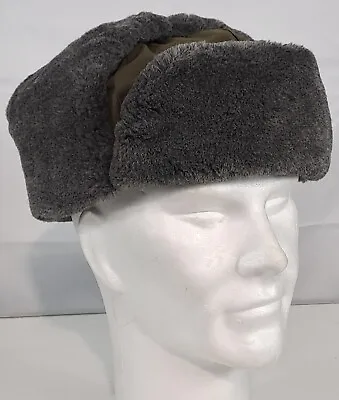 Czechoslavakian Cold War Era Warsaw Pact Vintage Cold Weather Hat Army Military • £14.99