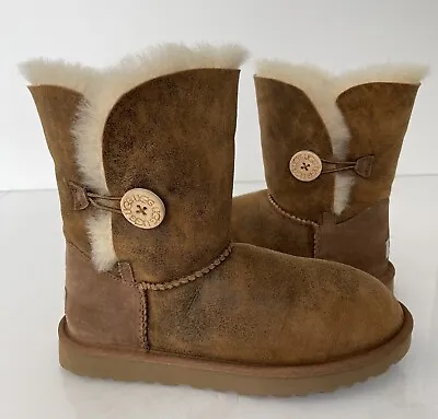 Ugg Bailey Button Bomber Leather Chestnut Boots Women Size Us 9 • $85