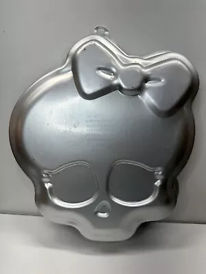 Wilton MONSTER HIGH CAKE PAN 2105-6677 Aluminum 10 X11 X2  2013 Mattel Skeleton • $14.99