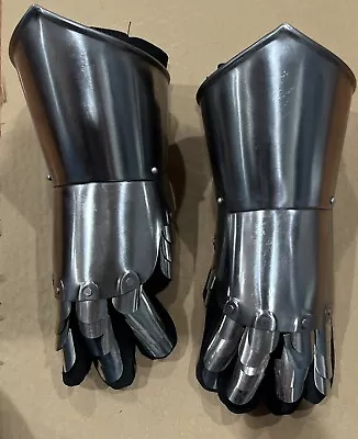 Medieval Knight Steel Gauntlets Battle Ready Fully Functional Metal Gloves • $35