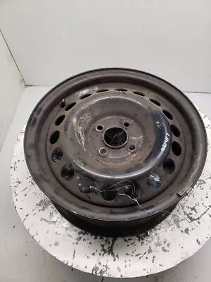 Used Wheel Fits: 2007 Volkswagen Rabbit 15x6 Steel Grade A • $71