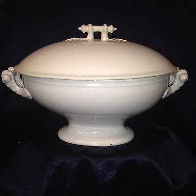 Boote T & R Crest Oval Covered Vegetable Bowl 12 1/2  All White Rope Accent • $71.99