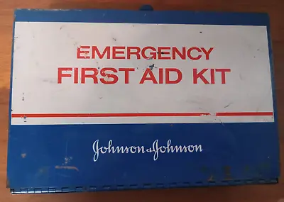 Vtg Johnson & Johnson Emergency First Aid Kit Metal Wall Mount Box EMPTY • $12.95