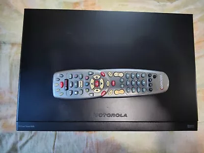 MOTOROLA DCX3400-M DIGITAL CABLE BOX | WITH REMOTE (For Parts) • $40
