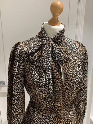£45 • Buy Equipment Pussy Bow Shirt Dress Size US2/XS NWT