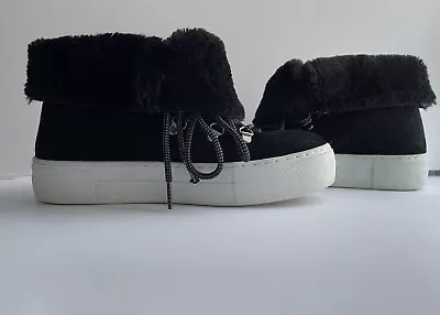$20 • Buy Skechers Street Memory Foam Womens  Boots, Black Suede Size 9