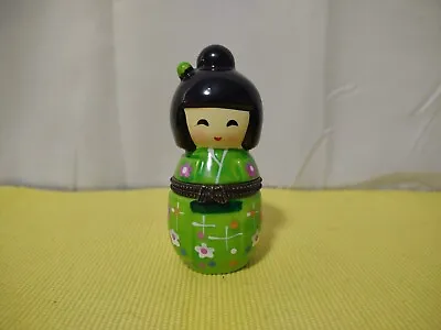 Small Asian Lady Trinket Box Enamel Hinged 3 1/4  • $19.99