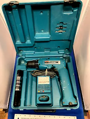 Makita Cordless Drill 6095D 9.6V Battery With Charger DC9700A 2 Bits & Case • $31.48