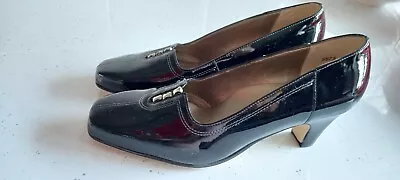 £20 • Buy Ladies Black Patent Court Shoe By Equity.