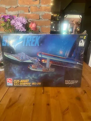 Amt Ertl Star Trek Cut Away Uss Enterprise Ncc-1701 Plastic Model Kit 8790 • $36