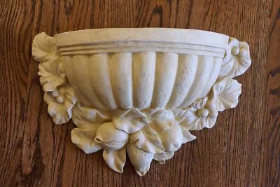 Vintage Faux Plant Flower Holder Wall Sconce Ivory Color Resin 15 X 9 X 4.5  • £22.19