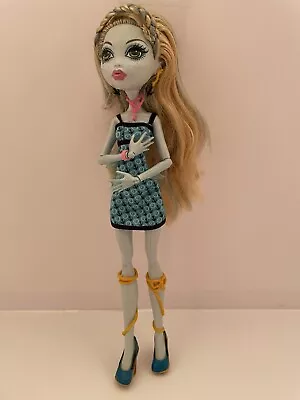 Monster High Lagoona Blue  Mad Science • $15