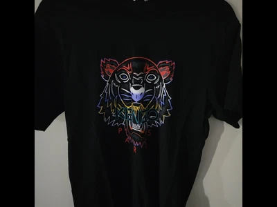 $135 • Buy Kenzo Black Top With Gradient Tiger