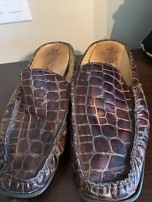 Mephisto Croc Embossed Slides Brown Size 10 • $30