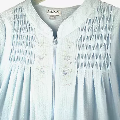 Miss Elaine Long Zip House Coat Robe Women’s L Seersucker Pockets Embroidered • £24.12