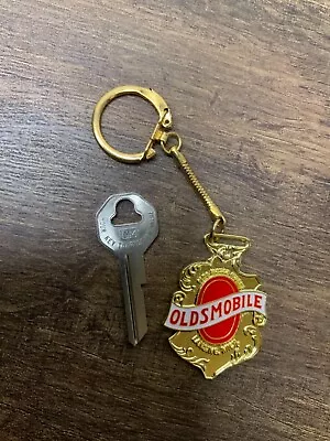 $25 • Buy Vintage Oldsmobile Car Truck Set Nos Oem Parts
