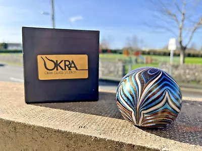 C1981 IRIDESCENT OKRA SPINARETTE SWIRL STUDIO GLASS PAPERWEIGHT RICHARD GOLDING • £125