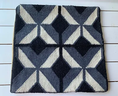 $49.95 • Buy Pottery Barn Kilim Wool Pillow Cover Modern Geometric Blue Navy Gray 18” RARE