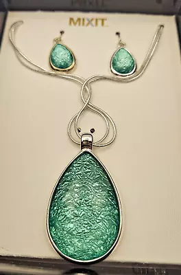 JC Penny Jewelry Mixit Necklace And Earring Set Blue/Green Teardrop NIP • $19.99