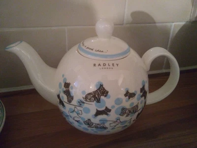 £35 • Buy Radley Dog Design Teapot For 2