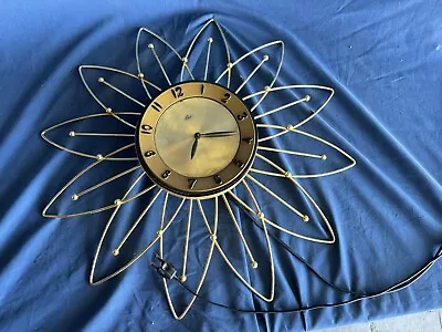 VINTAGE Lux Brass Starburst Clock Atomic Flower MCM Mid Century WORKS USA • $65