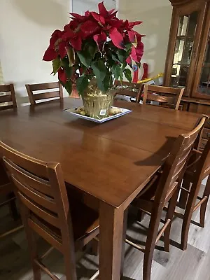 Dining Table Set 8 Chairs Used • $350