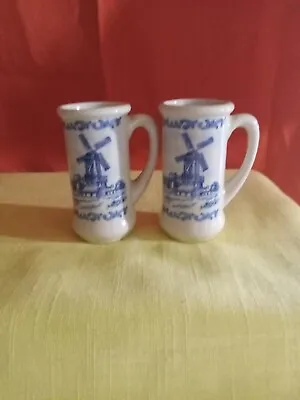 $28.59 • Buy A Pair Of Mid Century 3 1/4  Mugs Windmill Design White And Blue Delft Holland  
