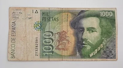 1992 / Banco De España Spain - 1000 Pesetas Banknote Serial No. 2T 3282391 • £4.29