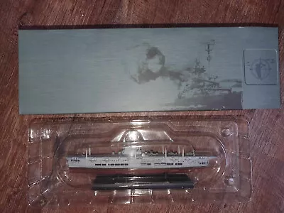 De Agosttini Atlas Editions HMS Ark Royal Aircraft Carrier 1.1250 Scale • £6