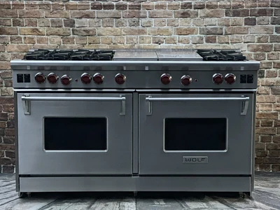$8999 • Buy Wolf Range 60” All-Gas, 6 Burners, 2 Char-Grill, 2 Large Ovens, Warranty!