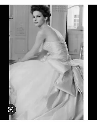 Ian Stuart Ivory ‘Sabrina’ Wedding Dress  Size 12 RRP £2390 • £110