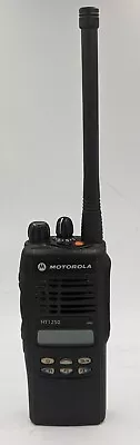 Motorola HT1250 VHF 136-174 MHz 128 Channels AAH25KDF9AA5AN • $114.99
