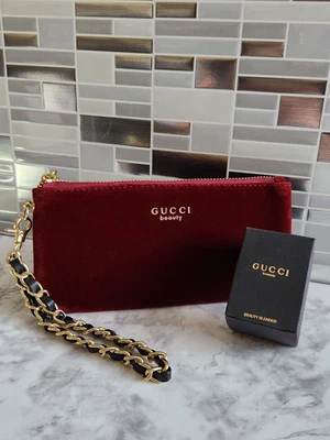 £63.59 • Buy GUCCI Beauty Red Pochette Wristlet Clutch Pouch Bag With Beauty Blender