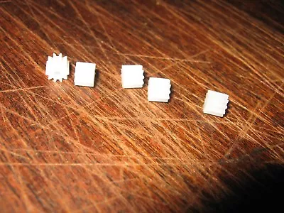 £1.89 • Buy 5 Plastic Pinion 10 Tooth Teeth Gears 2mm Bore/shaft 0.5 Mod,6mm Dia,5mm Ht