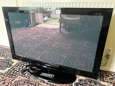 £80 • Buy 42  Samsung PS42B430P2W HD Plasma TV