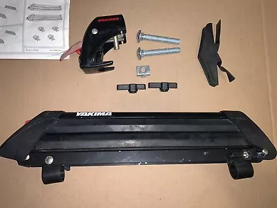 For Parts  Or Repair  Single Yakima Button  Down 6 Ski Snowboard Rack Mount • $15