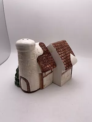 Farmhouse Barn Grain Silo Salt & Pepper Shakers L24 • $9.60